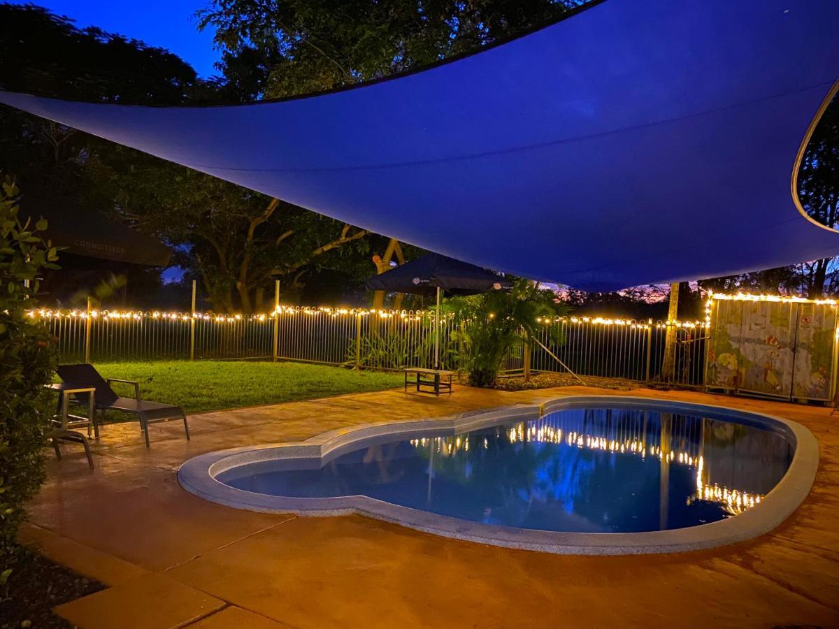Banyan Tree Hotel Batchelor Екстериор снимка