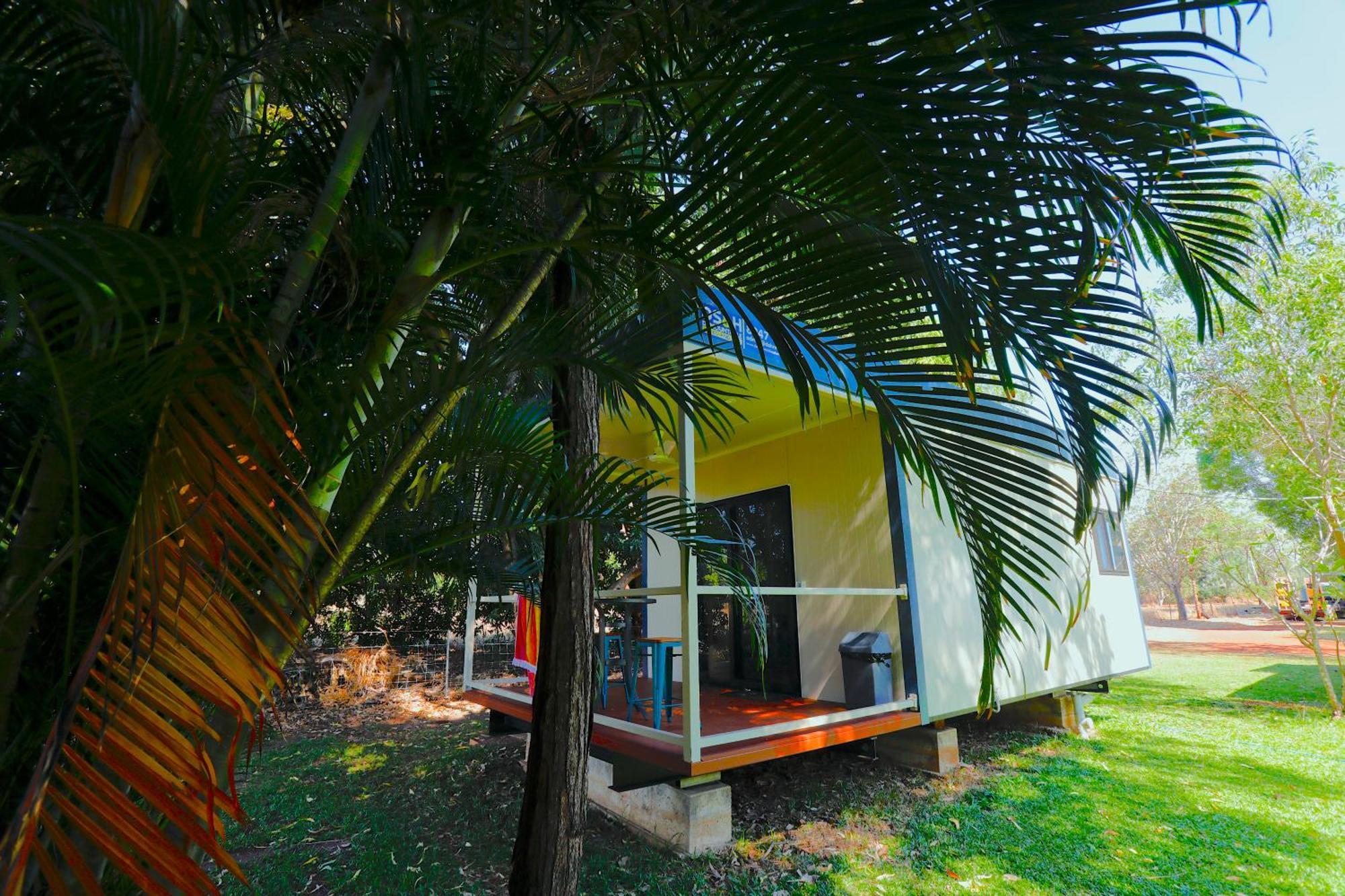 Banyan Tree Hotel Batchelor Екстериор снимка